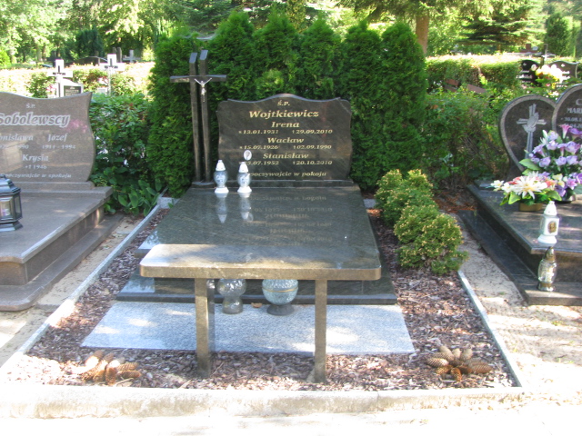 Grób Irena Wojtkiewicz