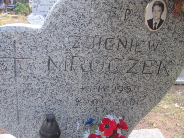 Zbigniew Mroczek 1956 Police - Grobonet - Wyszukiwarka osób pochowanych