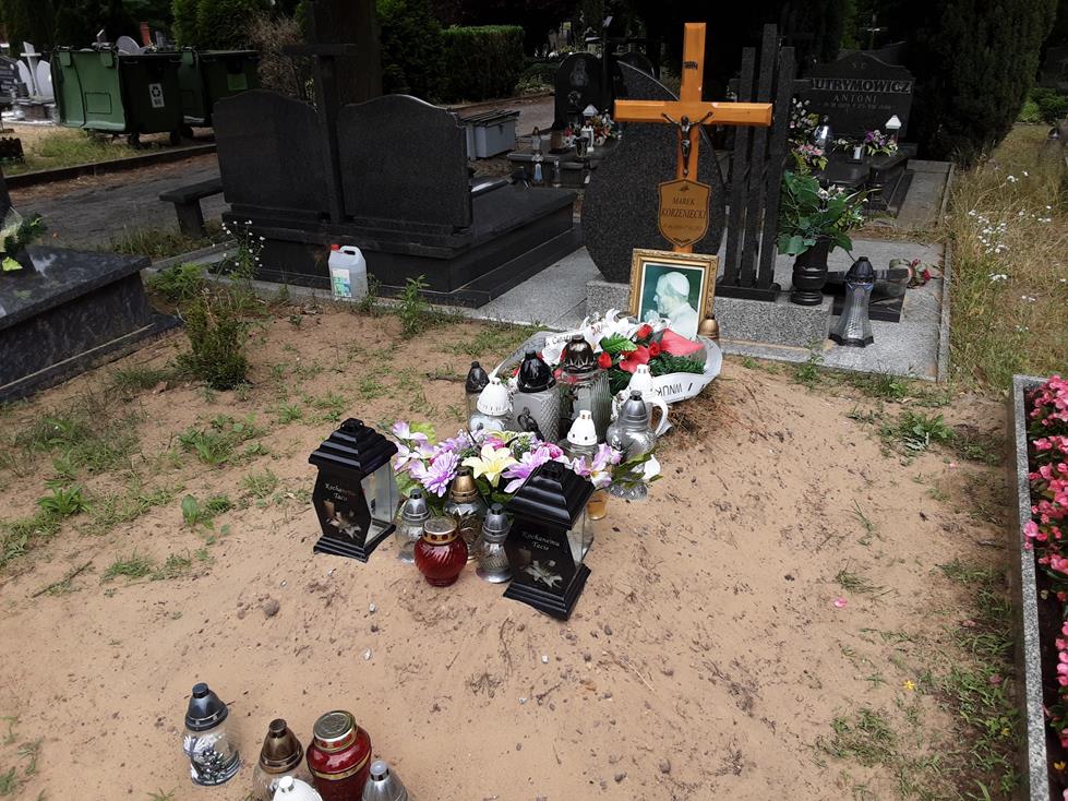 Marek Korzeniecki 1959 Police - Grobonet - Wyszukiwarka osób pochowanych