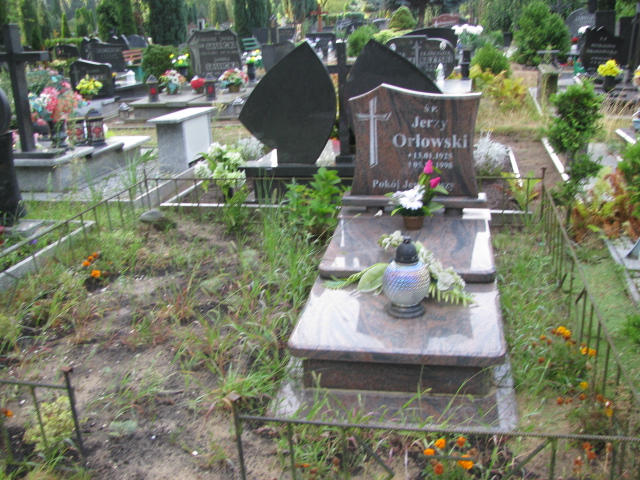 Grób Jerzy Orłowski