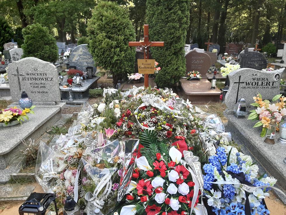 Ryszard Kozłowski 1952 Police - Grobonet - Wyszukiwarka osób pochowanych