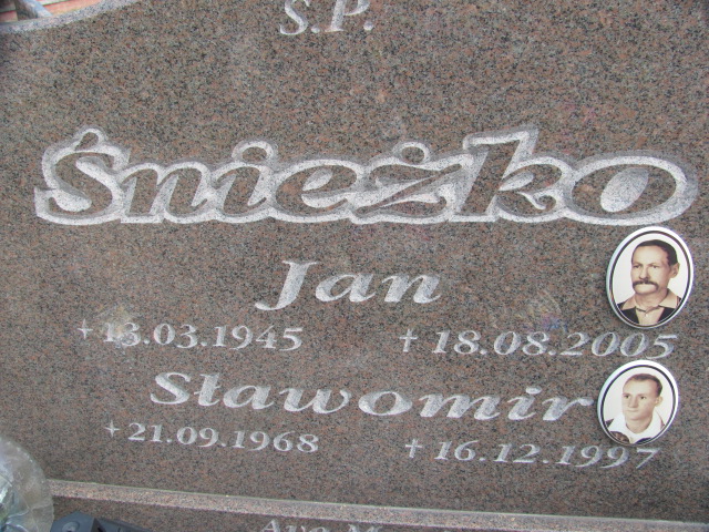 Sławomir Śnieżko 1968 Police - Grobonet - Wyszukiwarka osób pochowanych