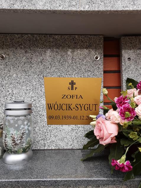 Bogumiła Wójcik 1959 Police - Grobonet - Wyszukiwarka osób pochowanych