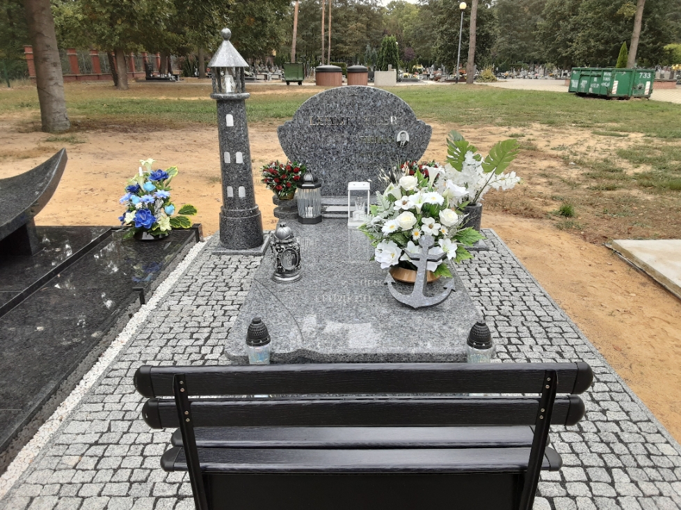 Grób Regina Lehmkuhler