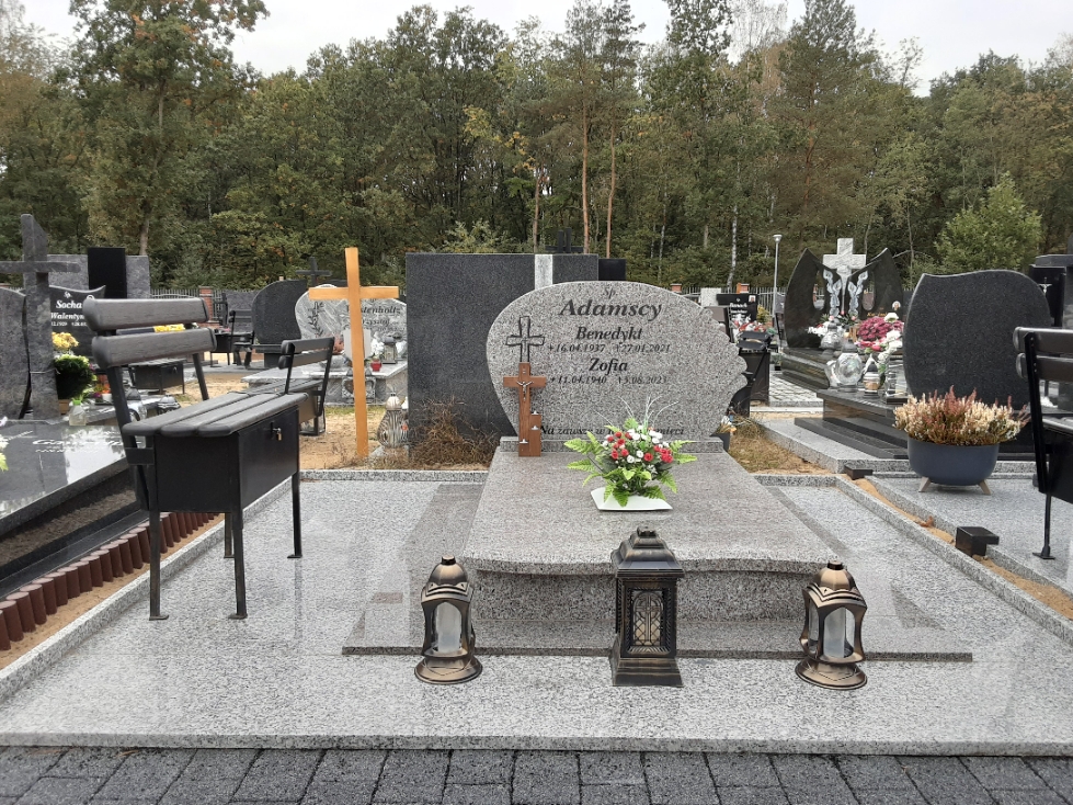 Grób Benedykt Adamski 