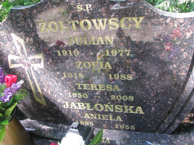 Teresa Żółtowska 1950 Police - Grobonet - Wyszukiwarka osób pochowanych