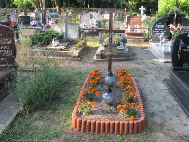 Leokadia Zygmunt 1932 Police - Grobonet - Wyszukiwarka osób pochowanych