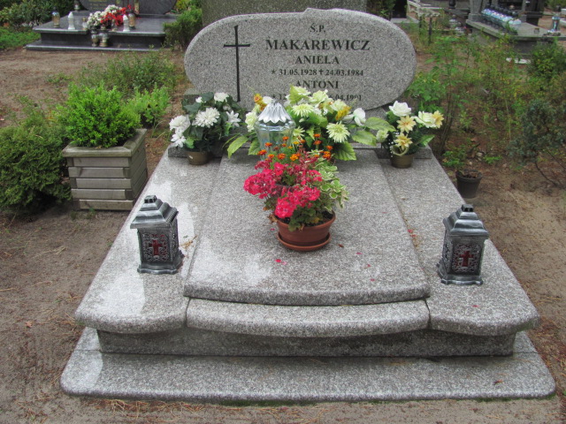 Grób Antoni Makarewicz