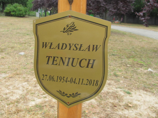 Stanisław Teniuch 1950 Police - Grobonet - Wyszukiwarka osób pochowanych